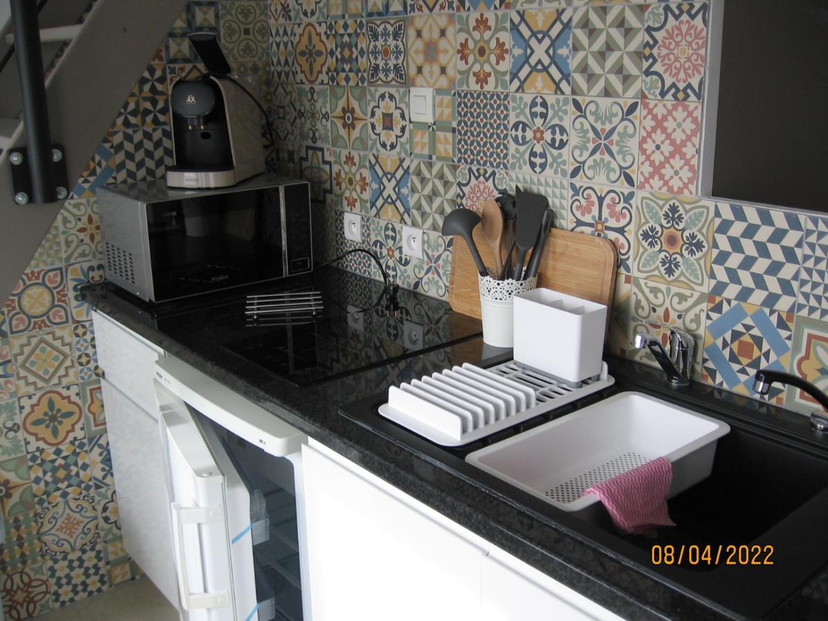 Appartement Avec Chambre En Mezzanine Rognac Bagian luar foto